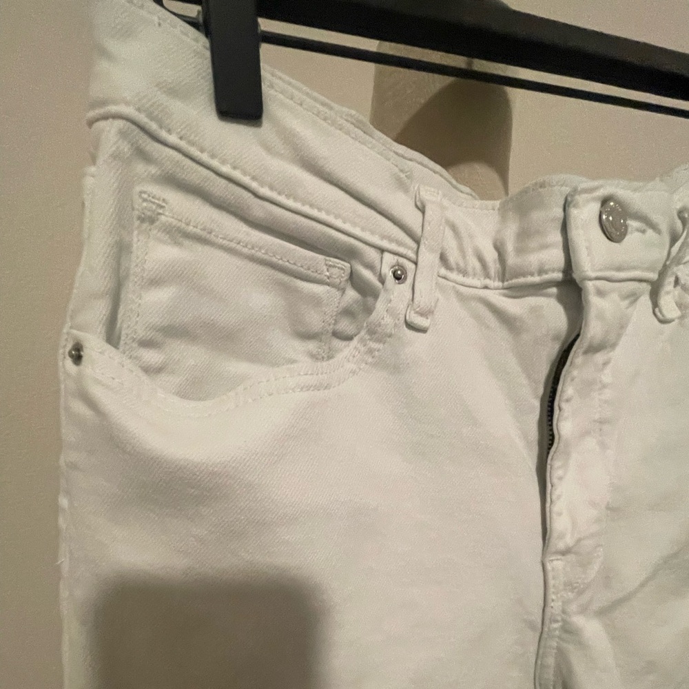 Levi’s white straight leg jeans - Picture 2 of 6